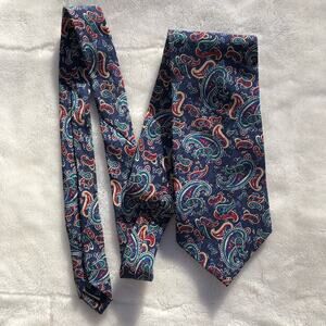 Paisley hand sewn silk tie by Stonehenge